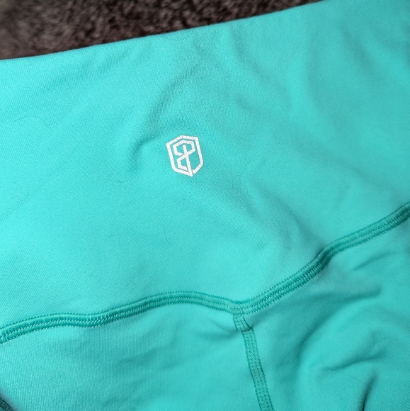 Born Primitive Rise & Grind Capri Pocket Legging Teal Mint Women's XS - Picture 9 of 11